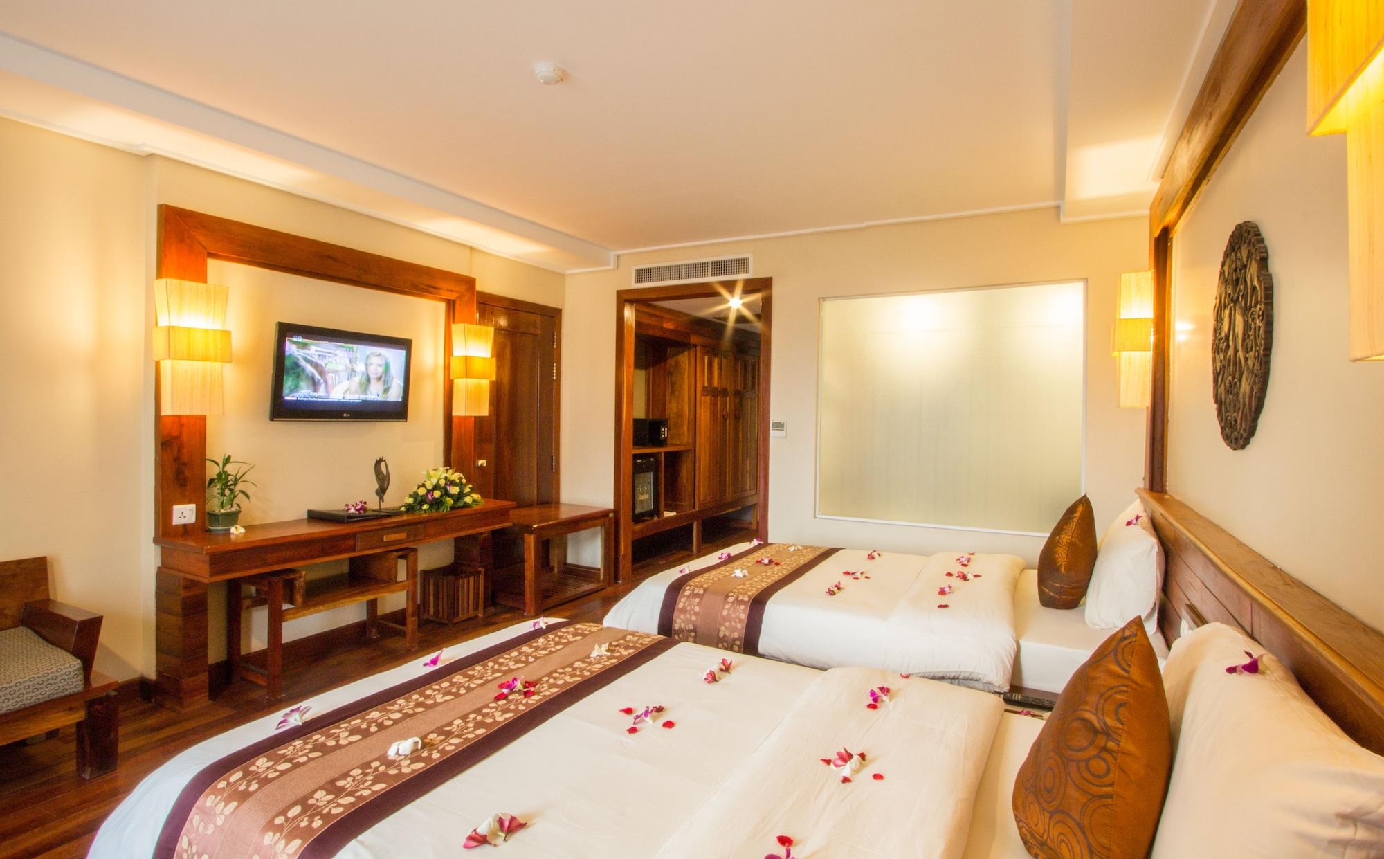 Royal Empire Premium Hotel Siem Reap Luaran gambar