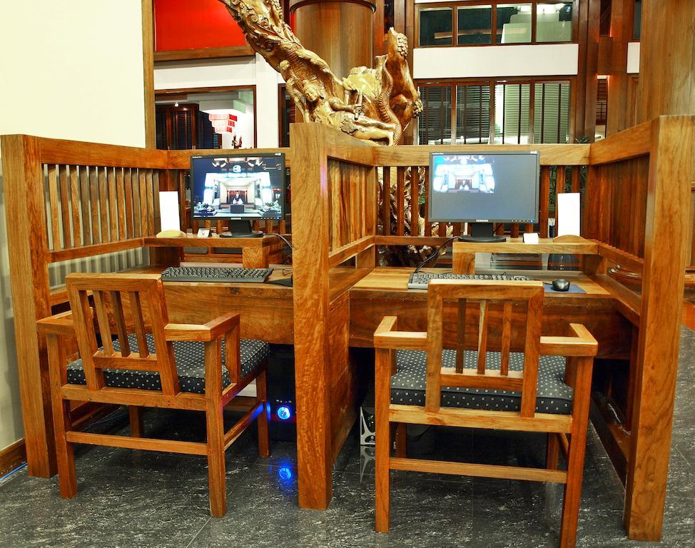 Royal Empire Premium Hotel Siem Reap Luaran gambar